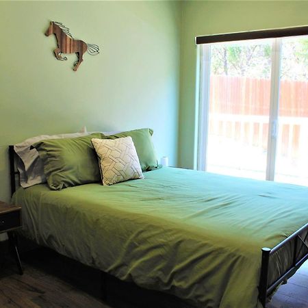 The Rustic Inn - Family Friendly, Close To Fiesta Texas, Seaworld, Riverwalk And More Dominion Zewnętrze zdjęcie